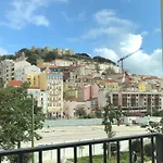 Mm1 Central Lisbon With Castle View And Free Parking!