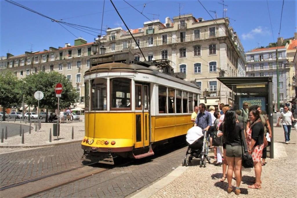 Apartamento Mm1 Baixa/rossio * Castle View * Free Parking! *