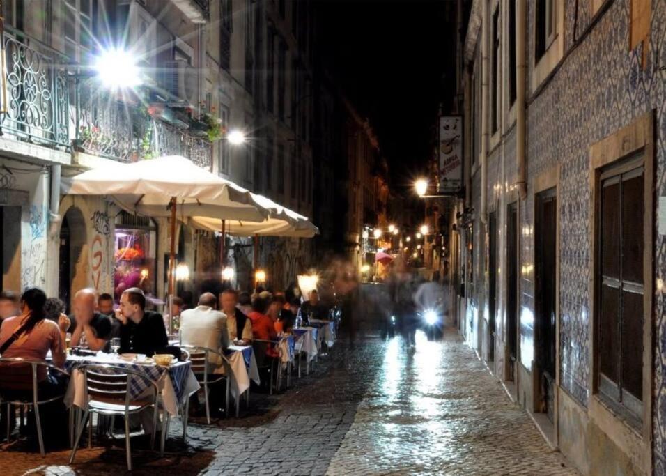 Mm1 Baixa/rossio * Castle View * Free Parking! Apartamento *